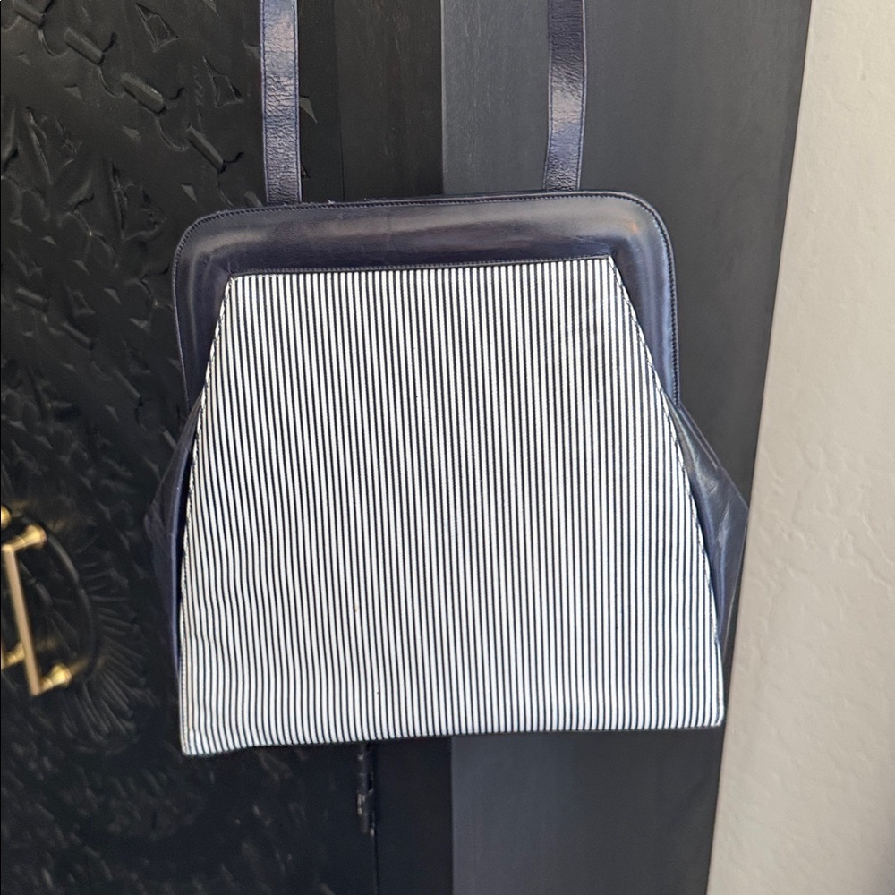 Vintage BALLY Made in Italy Stripe Navy and White Handbag